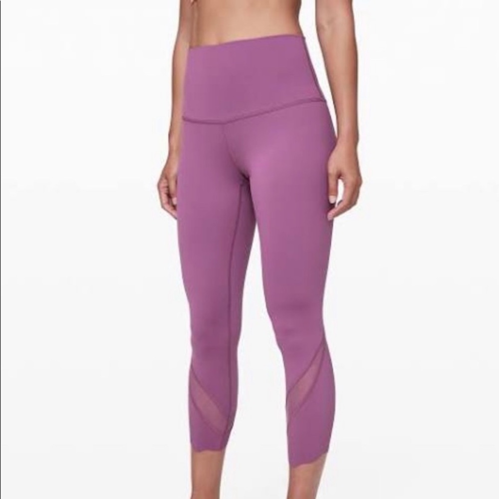 Lululemon Wunder Under scalloped leggings